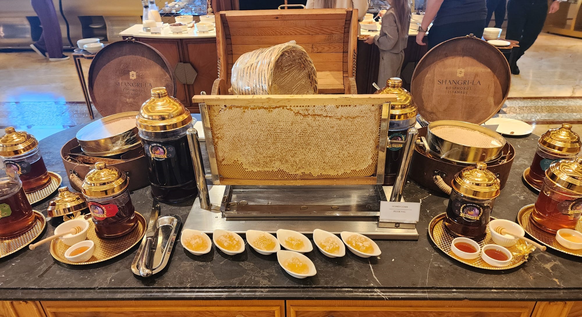 Shangri-La Bosphorus İstanbul Açık Büfe Kahvaltı 3