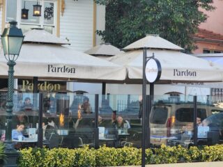 Pardon Boulangerie Rumeli Hisarı Girişi 1