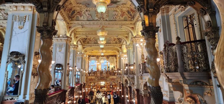 New York Café Budapeşte