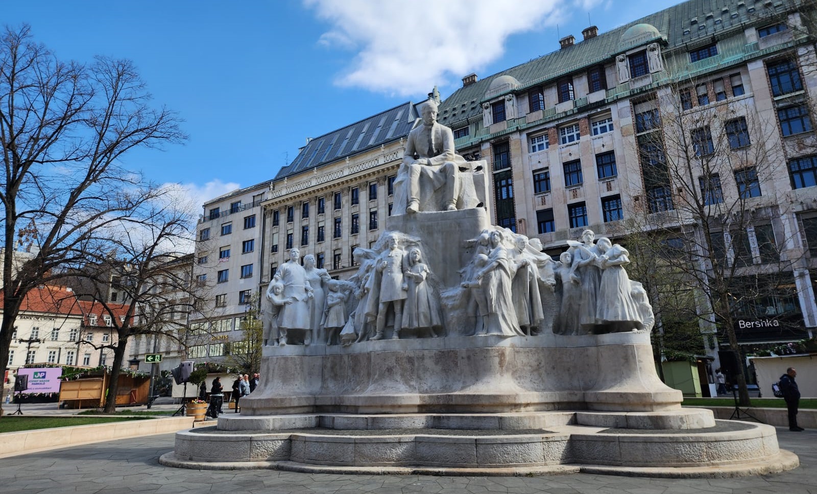 Vörösmarty Meydanı Budapeşte