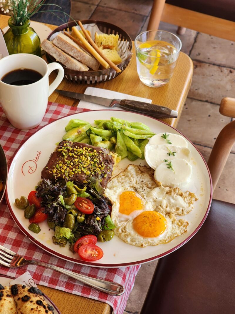 Dieci Moda Colazione Dolce e Salata 1