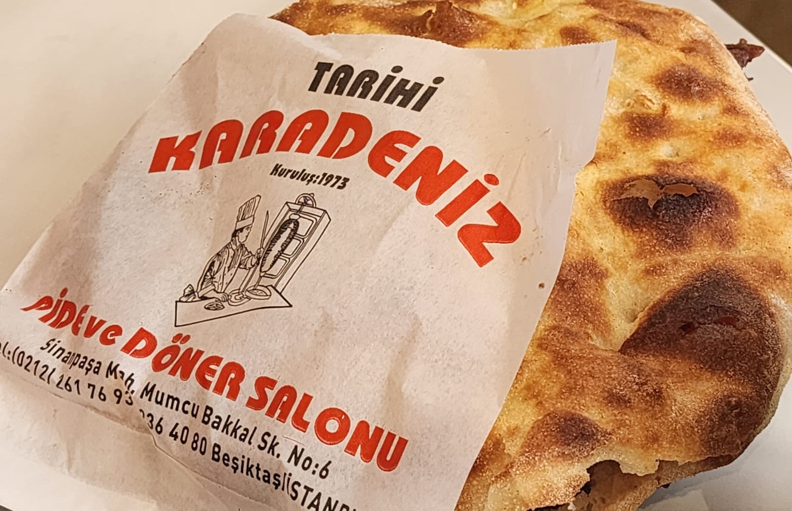 Tarihi Karadeniz Döner Asım Usta Beşiktaş Büyük Pidede Döner