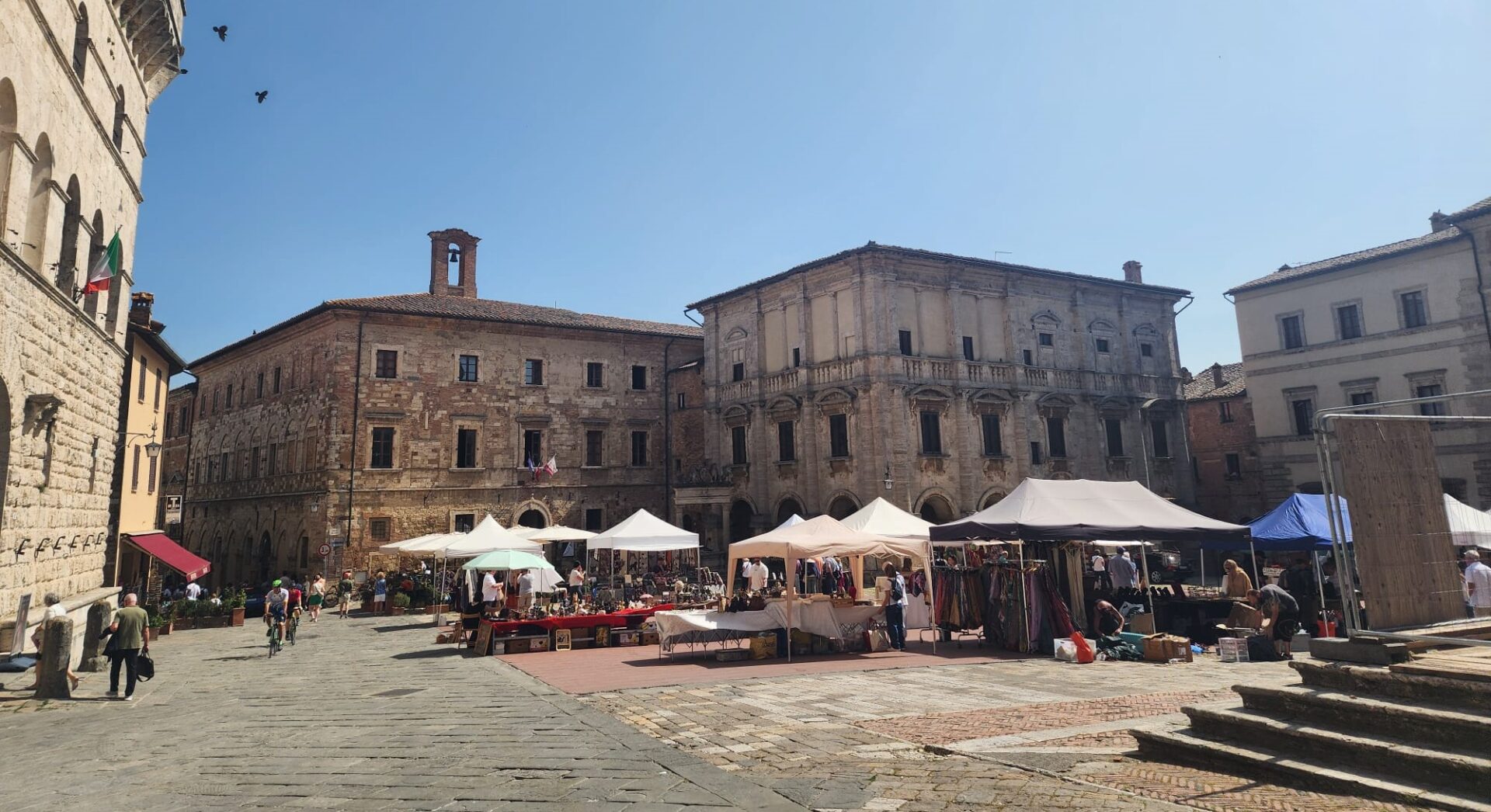 Piazza Grande Montepulciano İtalya