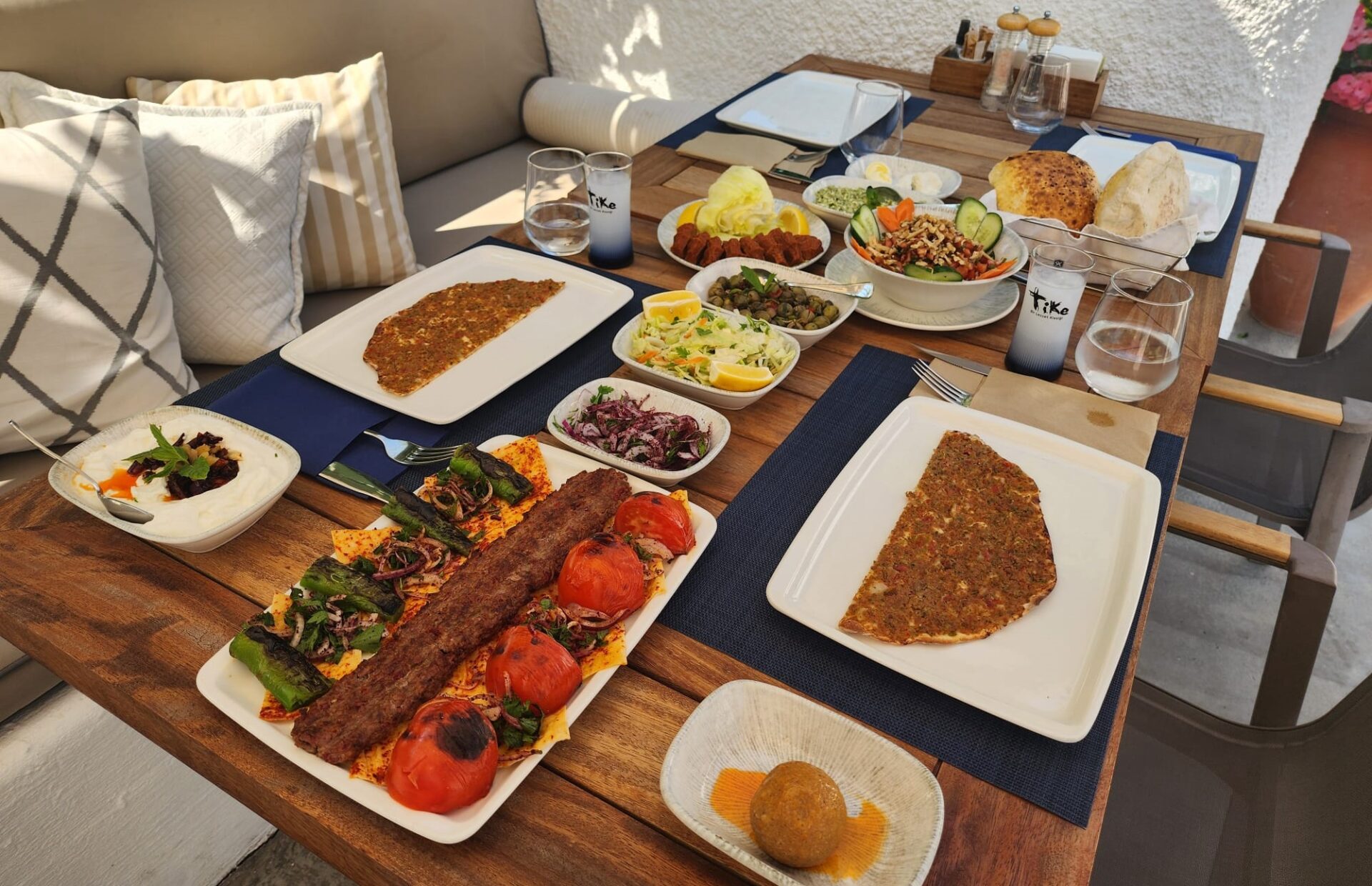 Tike Bodrum Kebap ve Mezeler
