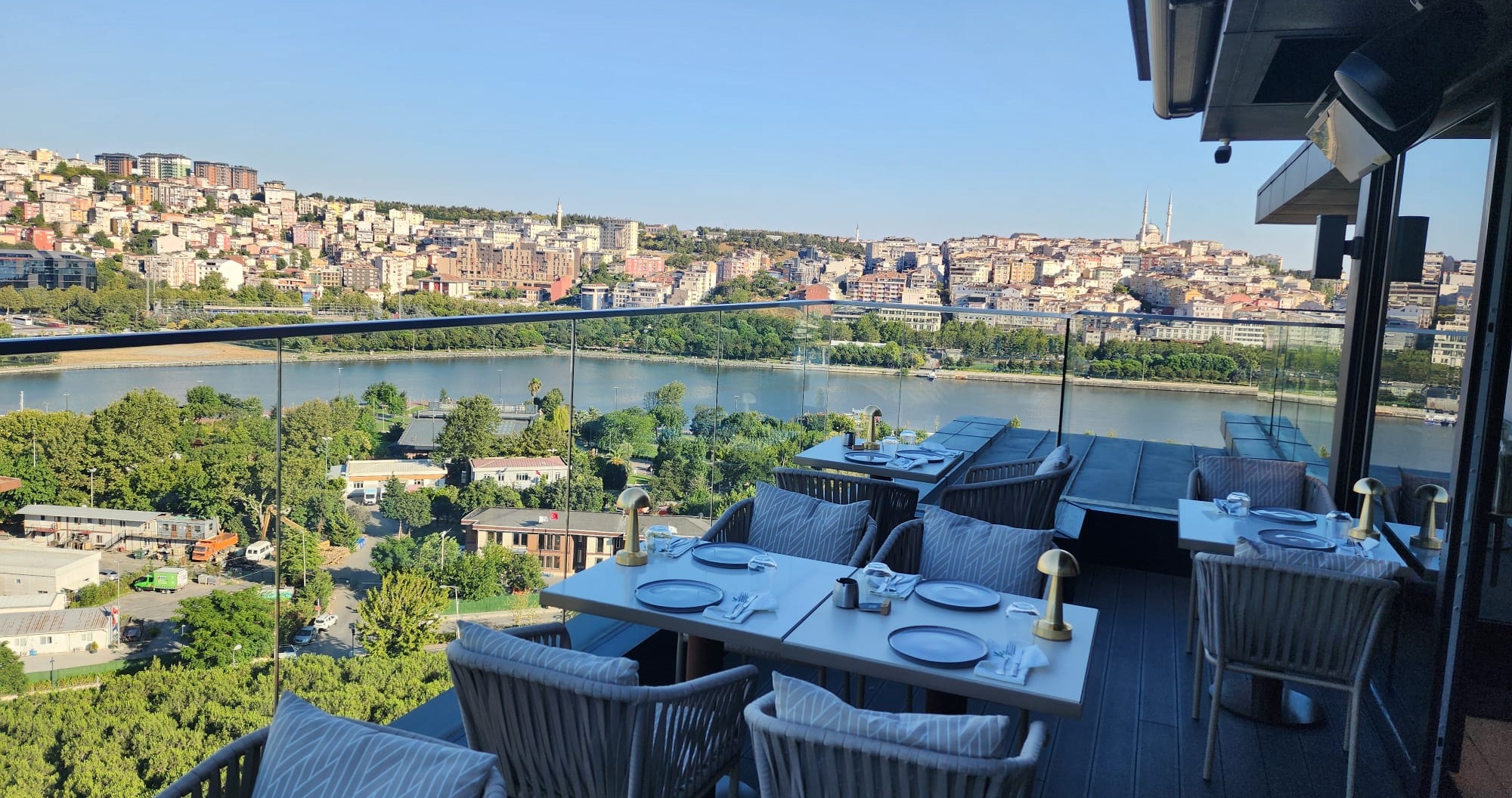 Arça Restaurant Grill Teras Manzarası 4