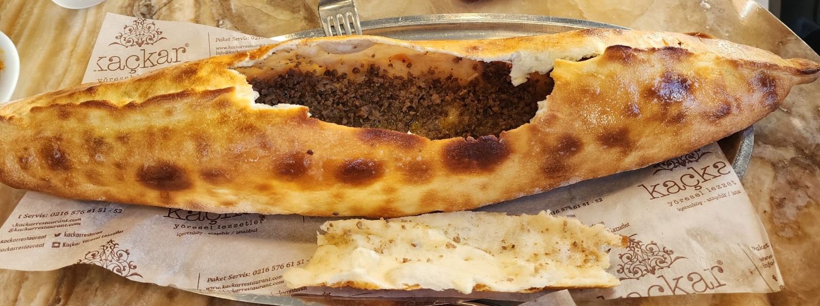 Kaçkar Yöresel Lezzetler Kıymalı Kapalı Pide 1