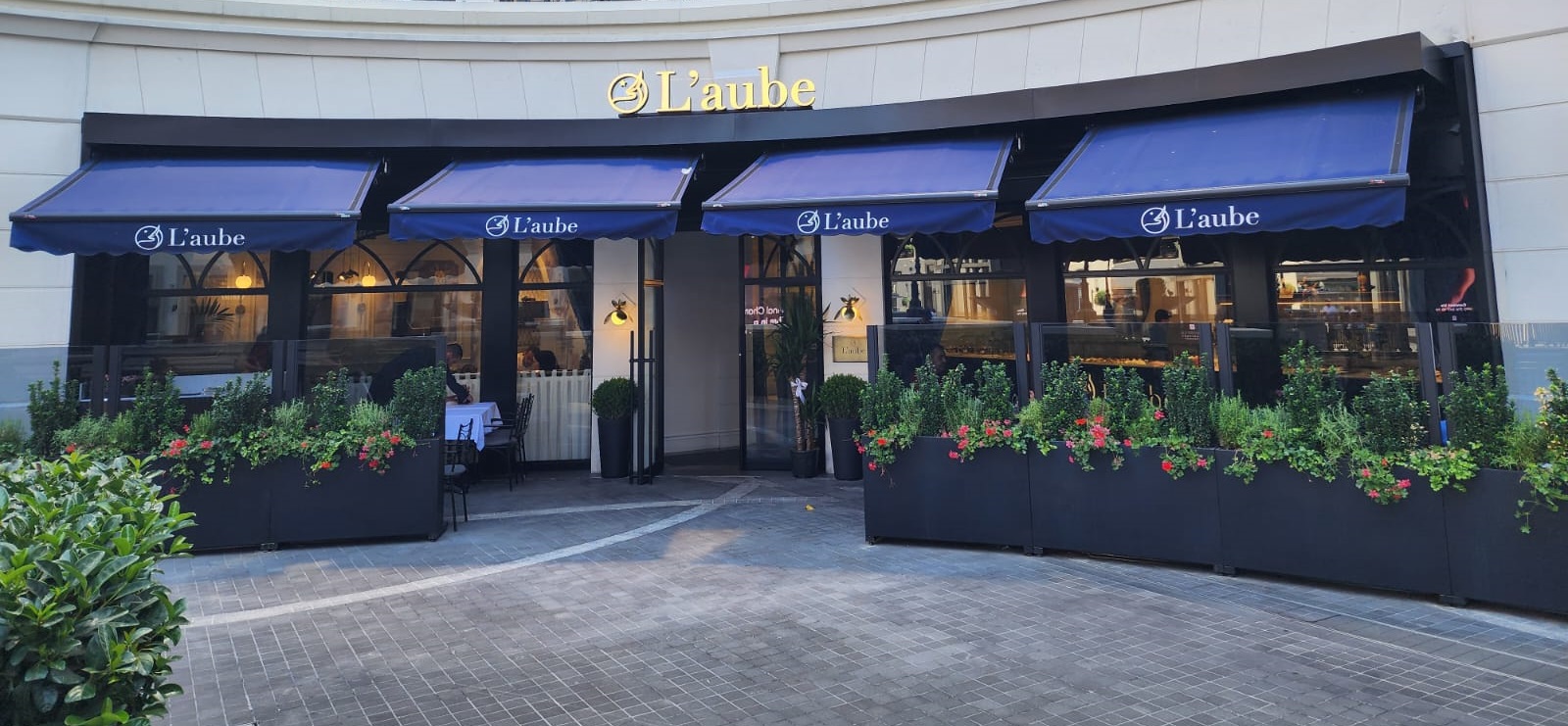 L'aube Patisserie Emaar Square Avm