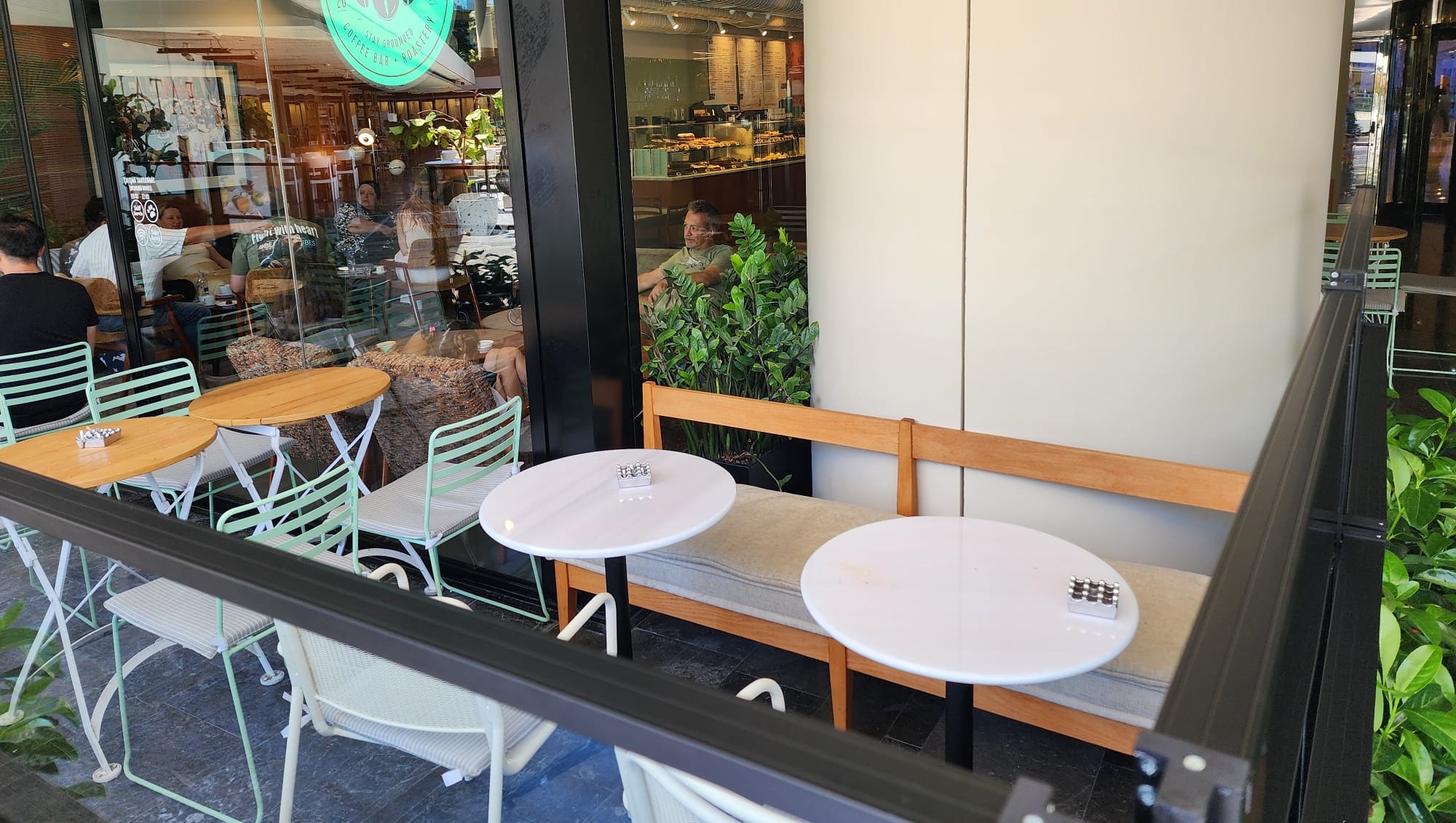 Kronotrop Coffee Zorlu Avm Dışarısı