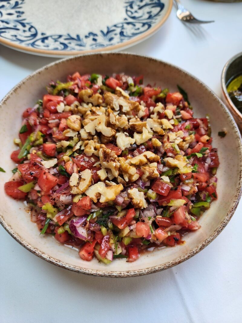 Tepsi Et Caddebostan Gavurdağı Salata