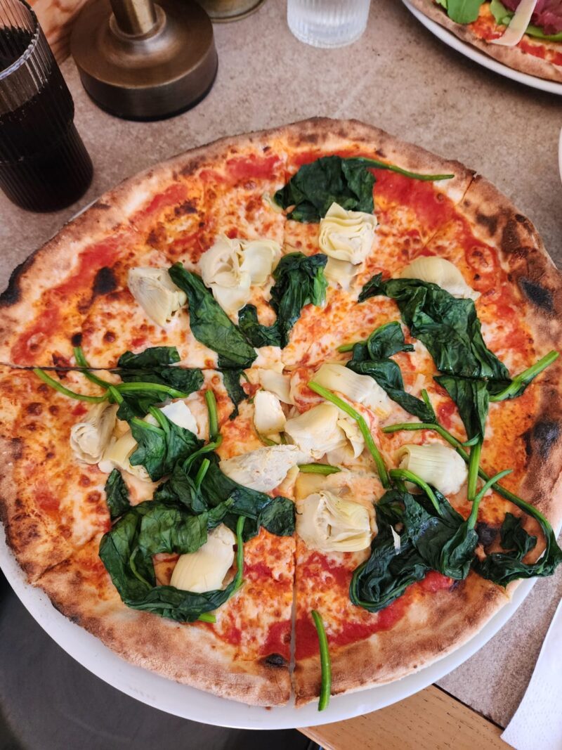 Piccola Pizzeria Arnavutköy Carciofi Pizza