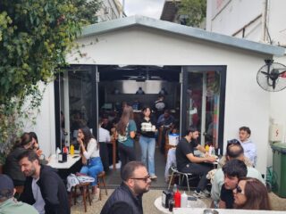 Supernormal Burger Etiler Giriş