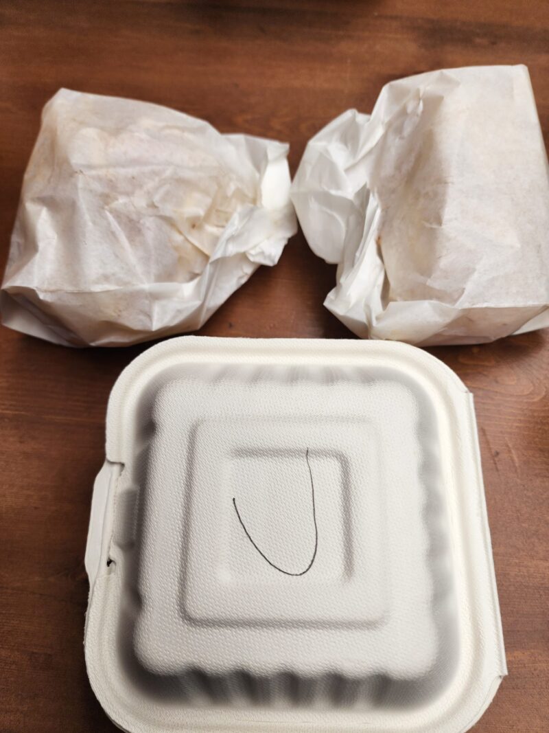 Supernormal Burger Etiler Servis Şekli