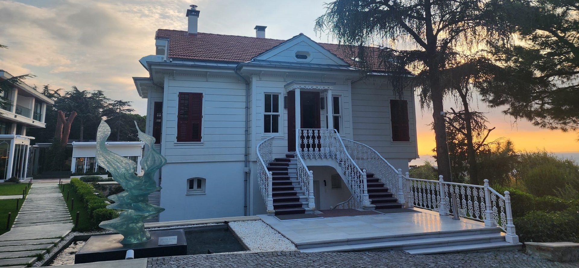 Arbor İstanbul Hotel Girişi