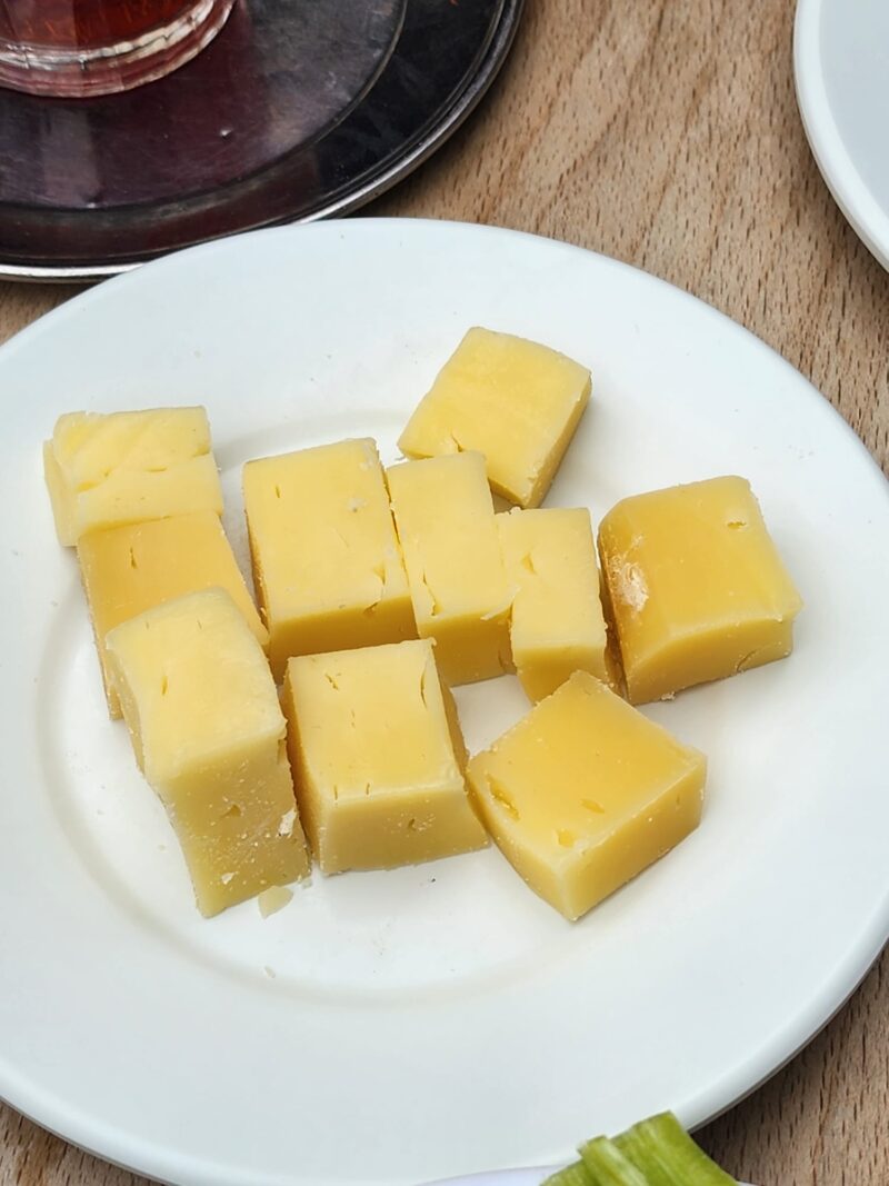 Boris'in Yeri Eski Kaşar
