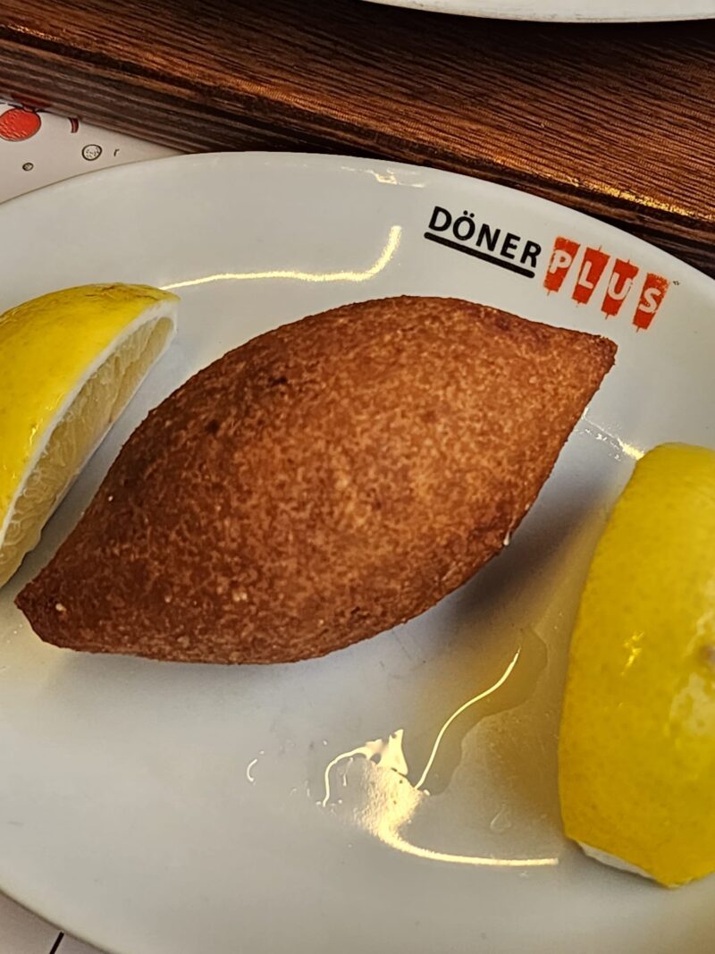 Döner Plus Nişantaşı İçli Köfte