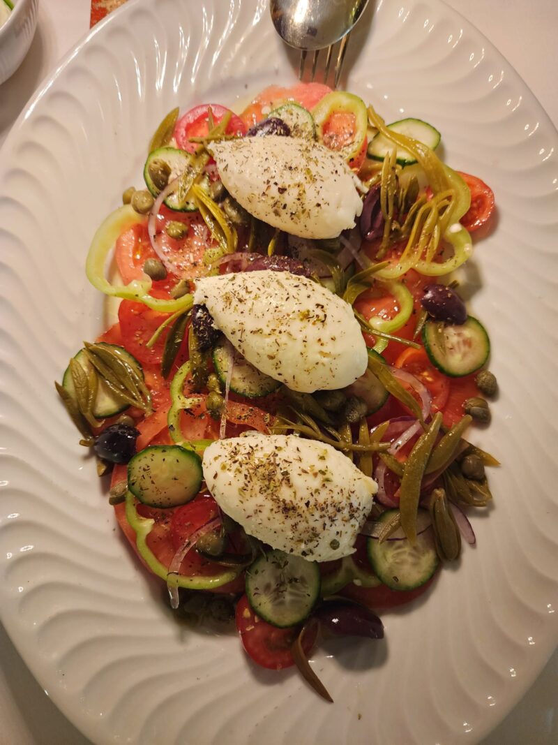Mykorini İstanbul Greek Salad