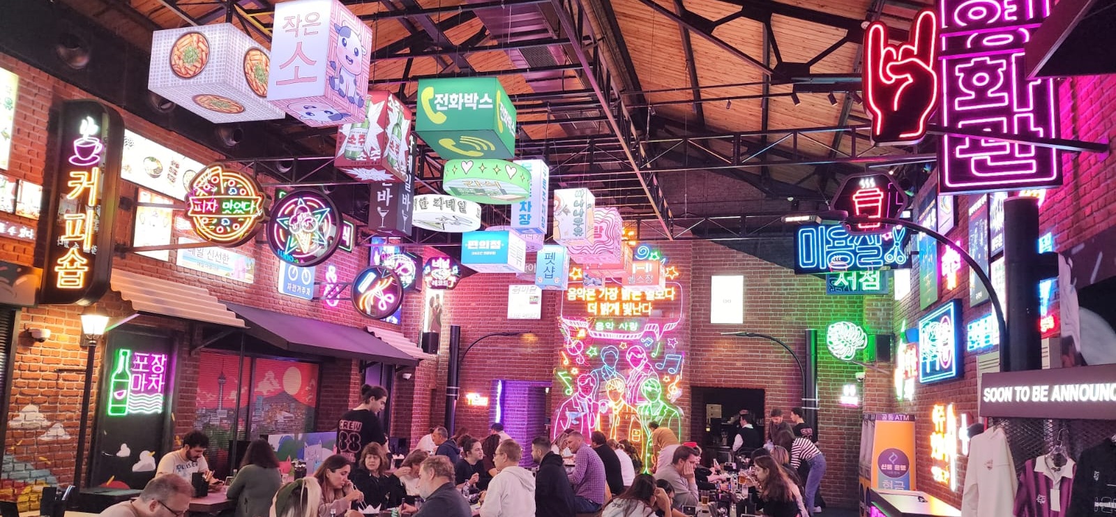 Seoul Kitchen Bomontiada İçerisi