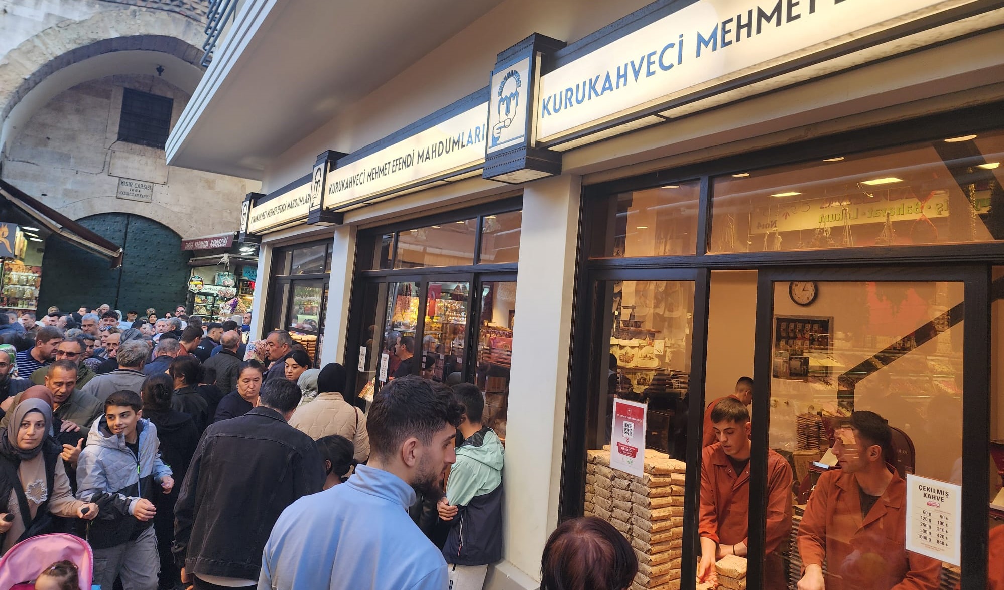 Kurukahveci Mehmet Efendi Türk Kahvesi Kuyruğu