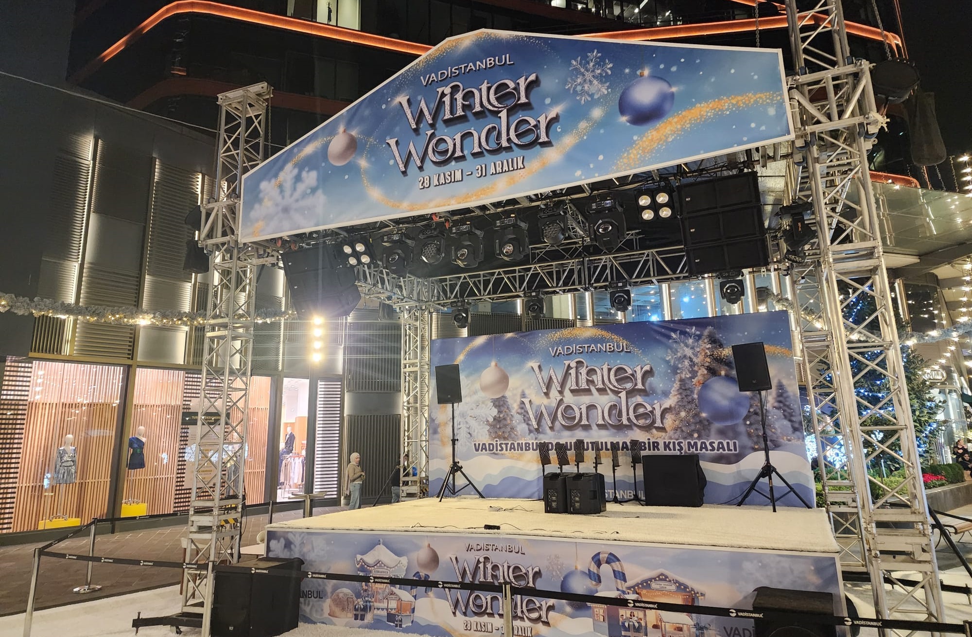 Vadistanbul Yılbaşı Festivali Winter Wonder Sahnesi