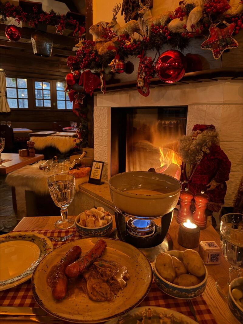 Chalet Swissotel The Bosphorus Yemekler ve Şömine