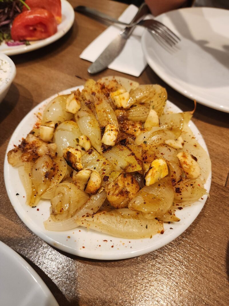 Adana Ocakbaşı Kurtuluş Soğan Sarımsak