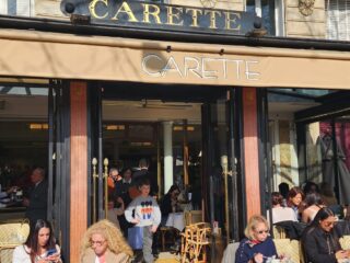 Carette Paris Girişi
