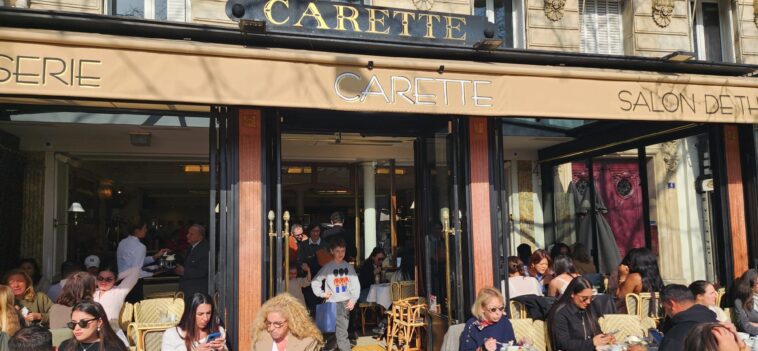 Carette Paris Girişi