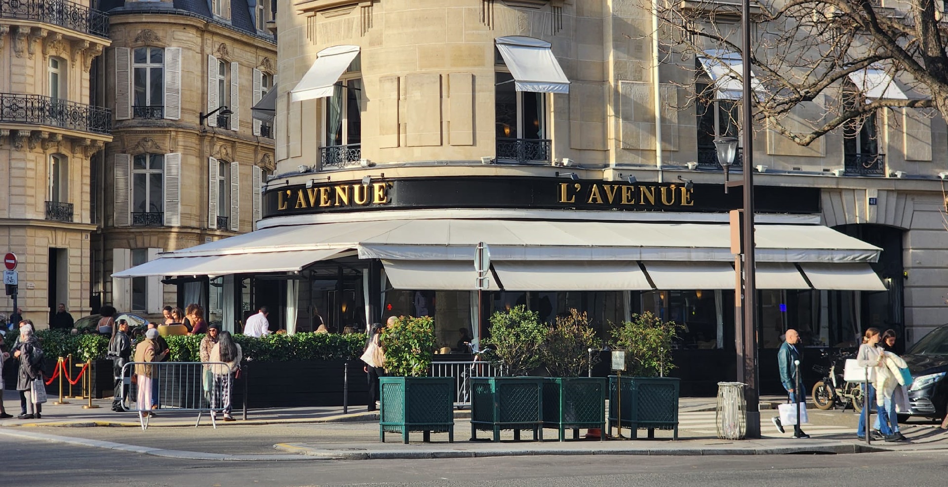 L’Avenue Paris