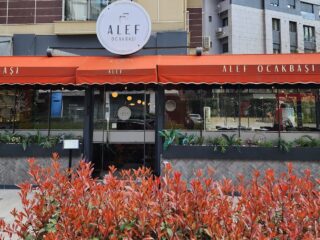 Alef Ocakbaşı Girişi