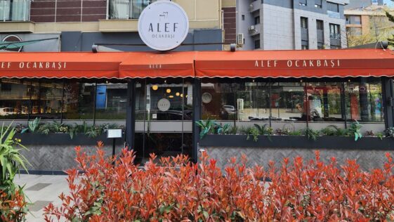 Alef Ocakbaşı Girişi