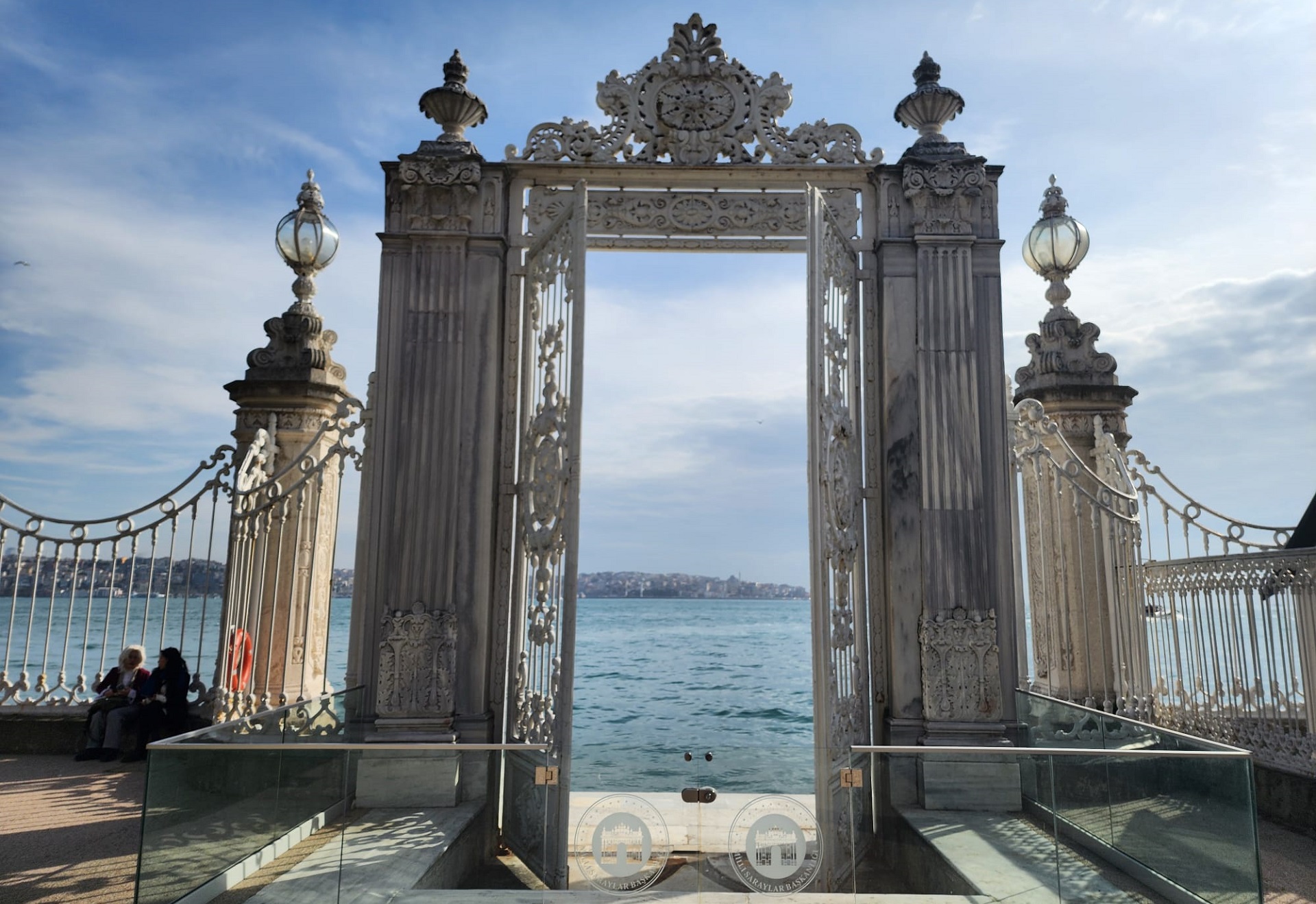 Limonluk Kafe Dolmabahçe Deniz Manzarası