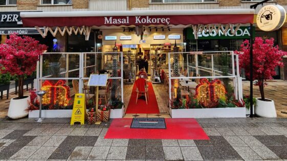 Masal Kokoreç Girişi