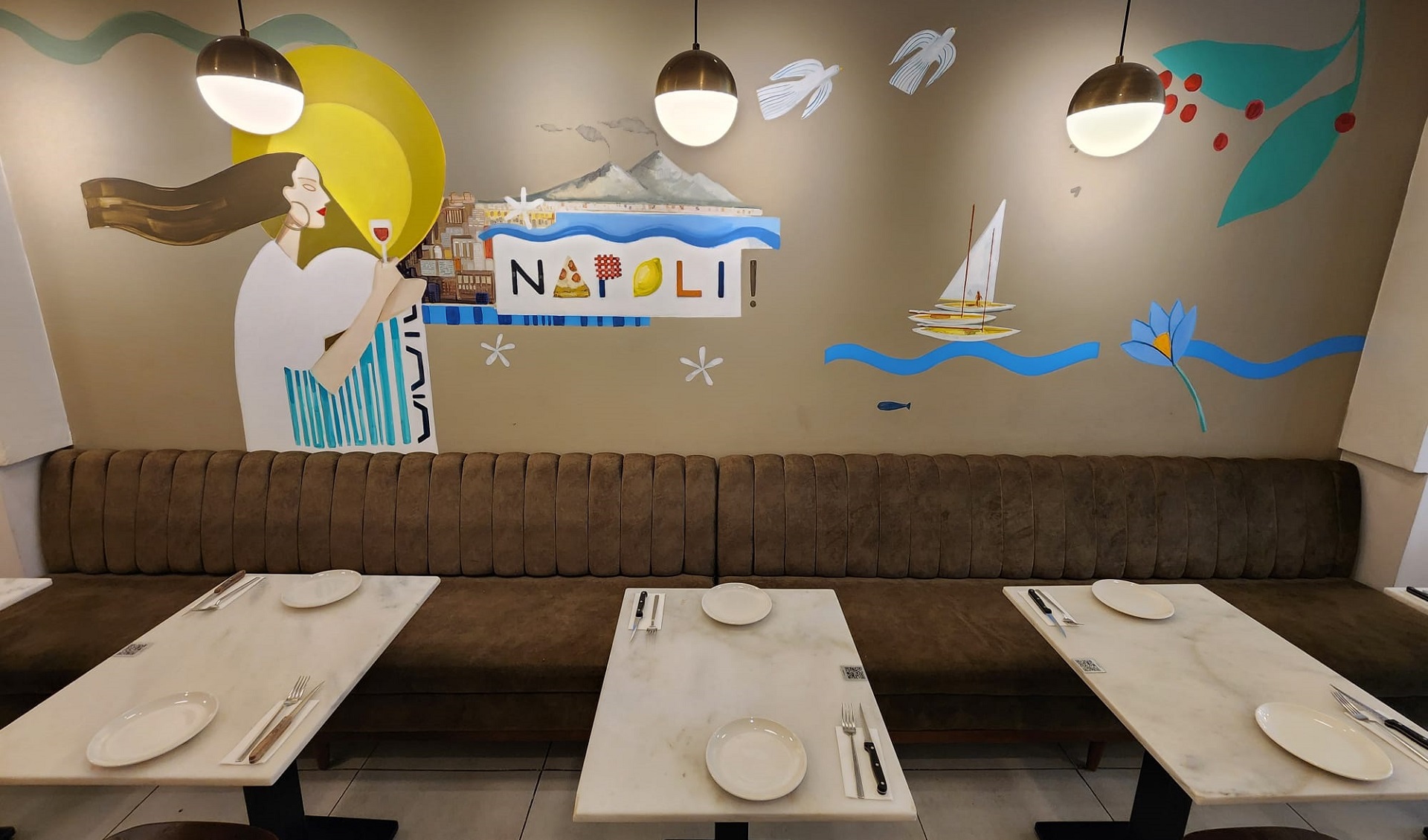 Pizzeria Il Pellicano İçerisi 1