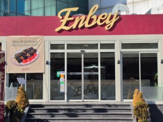 Enbey Döner Kebap Girişi