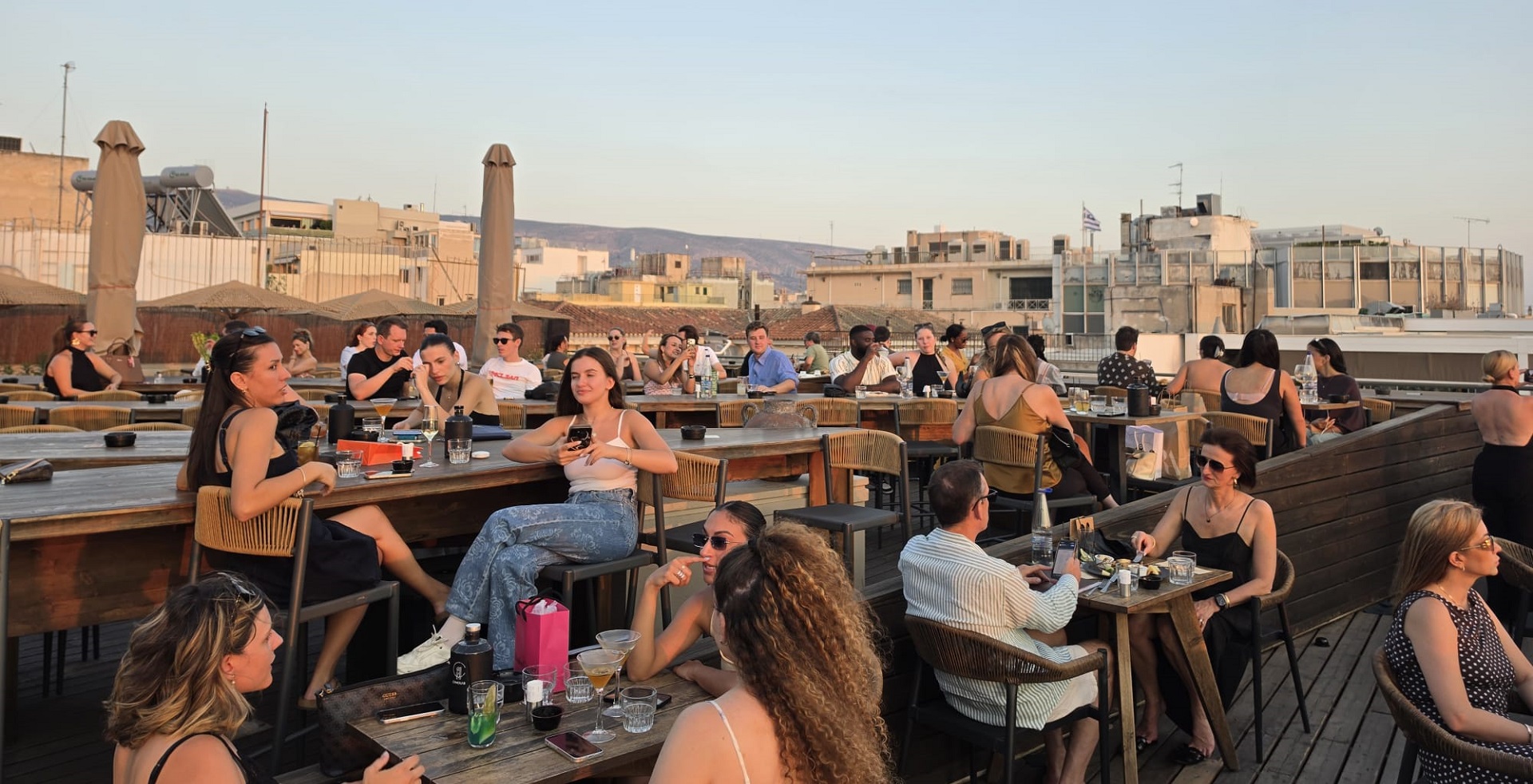 Ermou18 Rooftop Atina
