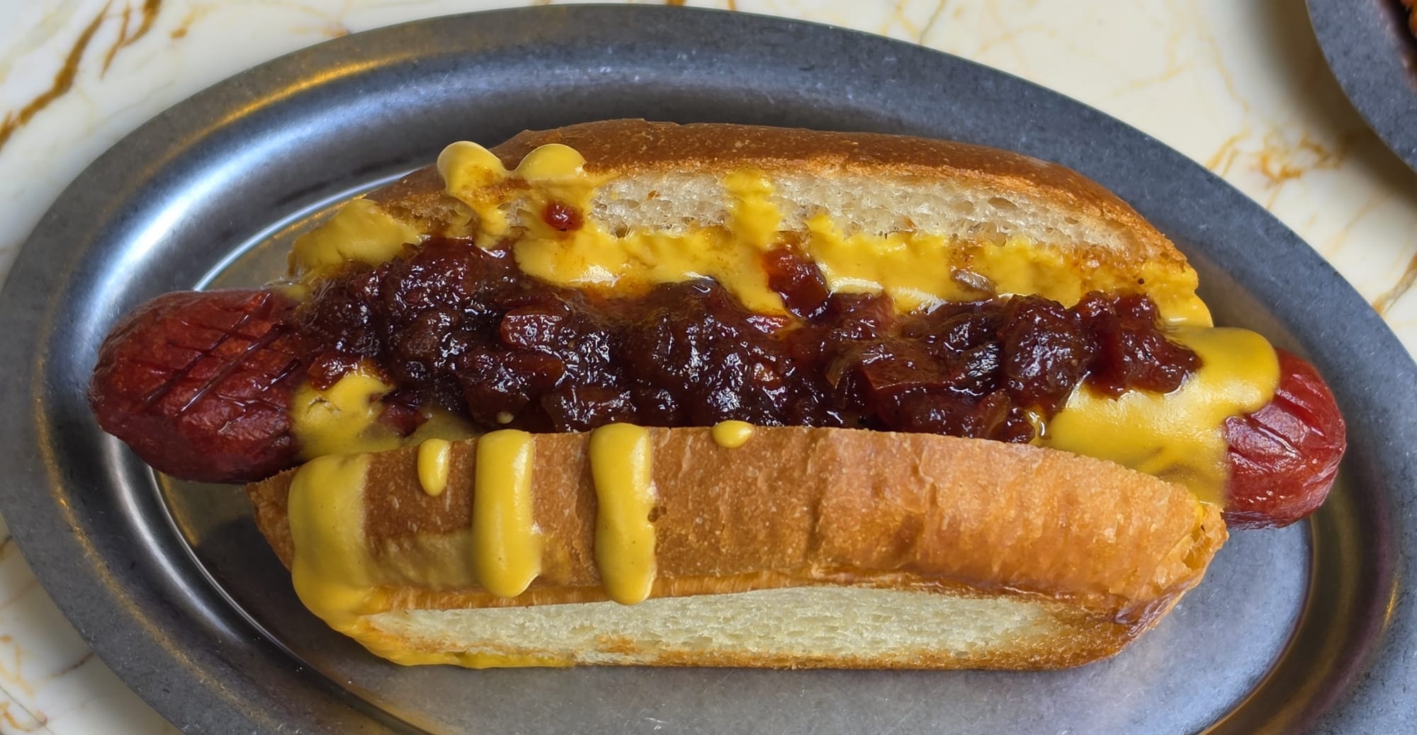 Enva-i Sokak Lezzetleri Domates Relish Hot Dog