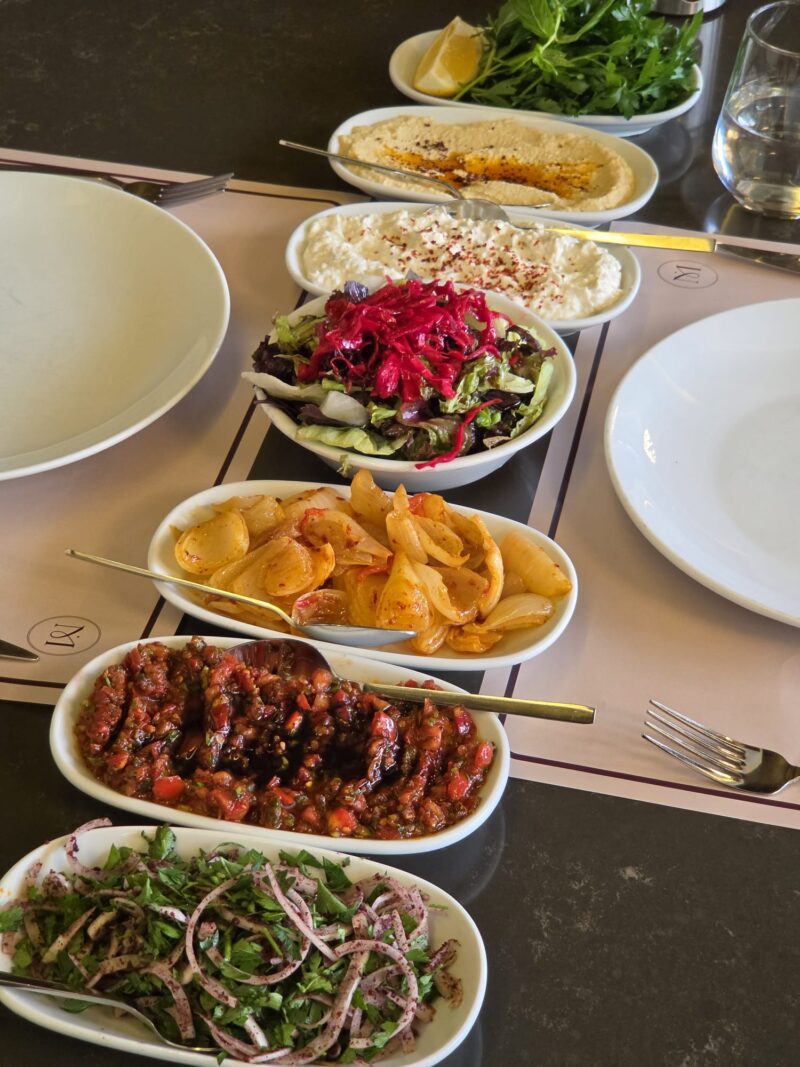 Mithal Kebap Ciğer Ataşehir Ücretsiz Sınırsız Mezeler 3