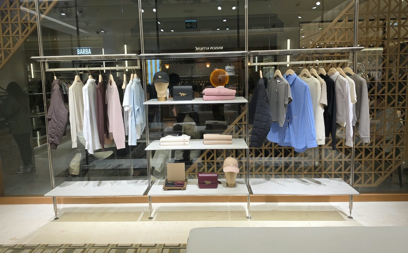 Cafe Kitsune İstanbul İçerisi 1
