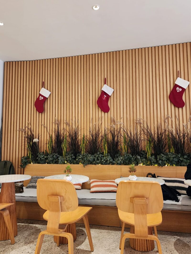 Republic Coffee Bomonti İçerisi