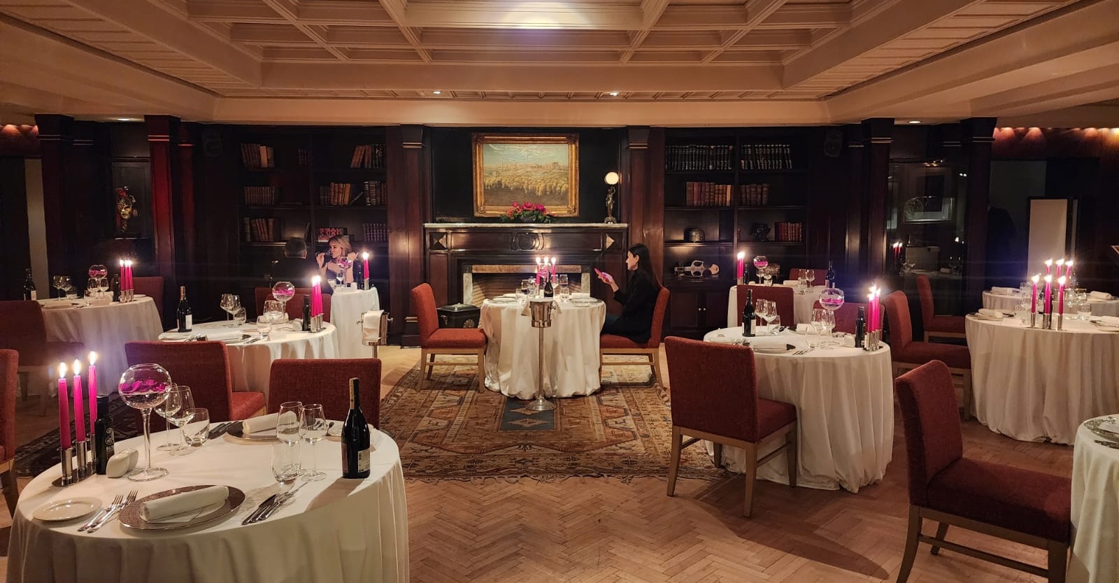 The Library Bar Grand Hyatt Istanbul İçerisi 3